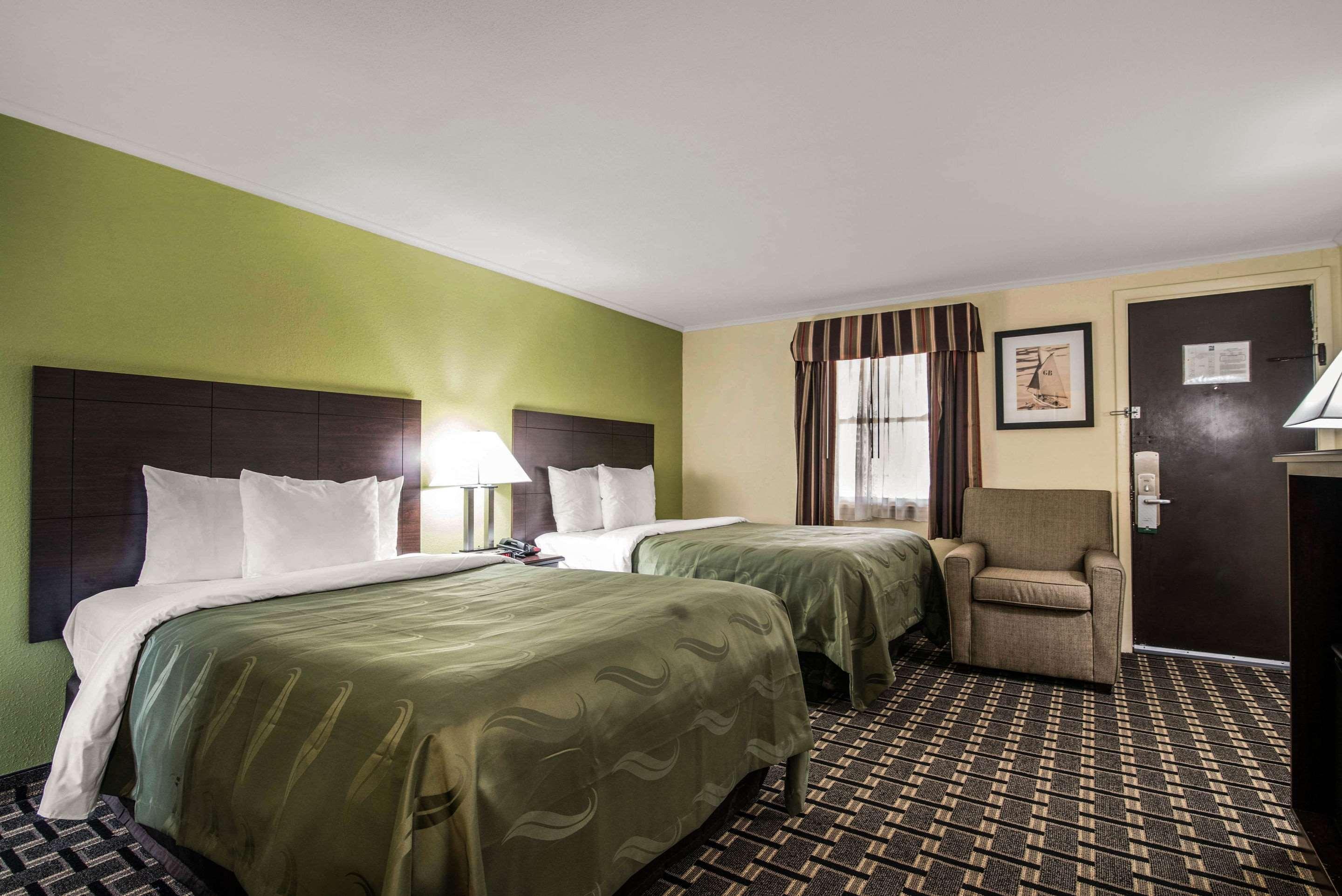 Quality Inn Barre-Montpelier Екстериор снимка