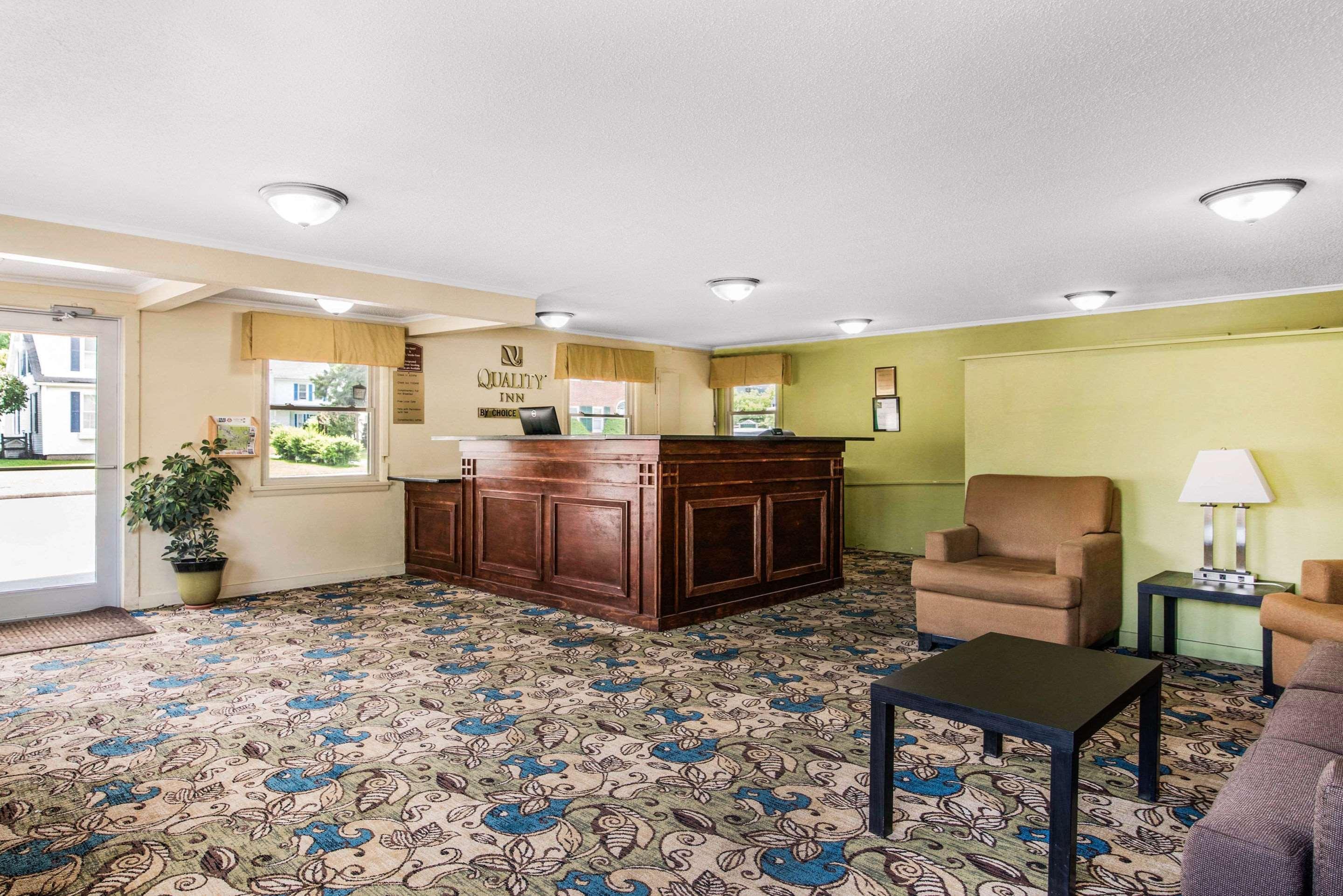 Quality Inn Barre-Montpelier Екстериор снимка
